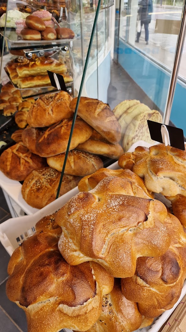 Boulangerie Pâtisserie La Baguette Magique · Photos 7